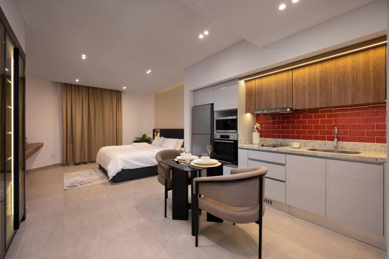 Elevens By Spacey - In Maadi * Cairo